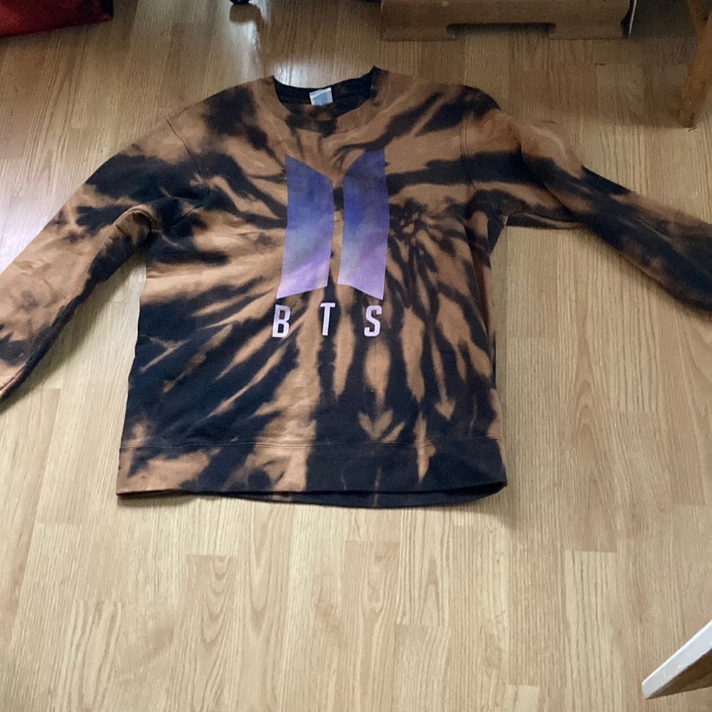 Upcycled BTS sweatshirt medium